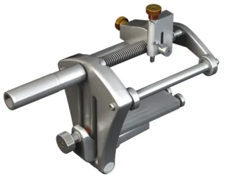 Putkenkarhentaja UPONOR UNIPREP 110-400