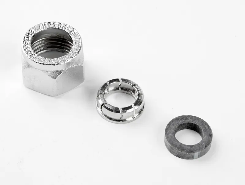 Tuloputken liitin IDO Seven D 15/12 mm (kaikki mallit)